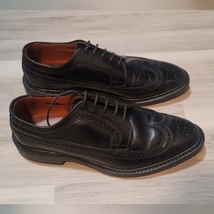 Allen Edmonds wingtip oxford size 10